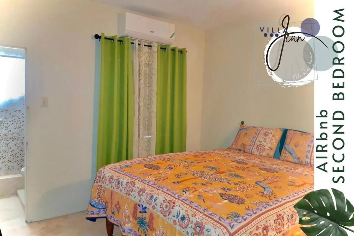 Charming Villa In אוצ'ו ריוס
